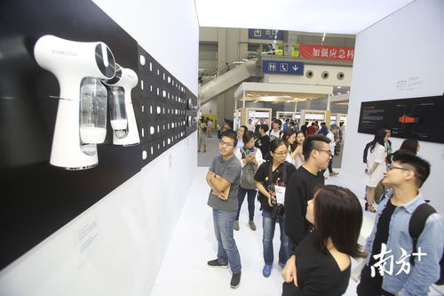 第六屆深圳國際工業設計大展 AI機器人、無人機與智能穿戴引領軟件開發新潮流